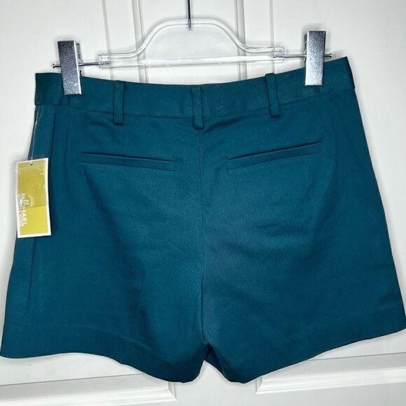 NWT Michael Kors Women's Shorts Spring 22 Fashion Basics Casual Teal Size 2 - Picture 2 of 6